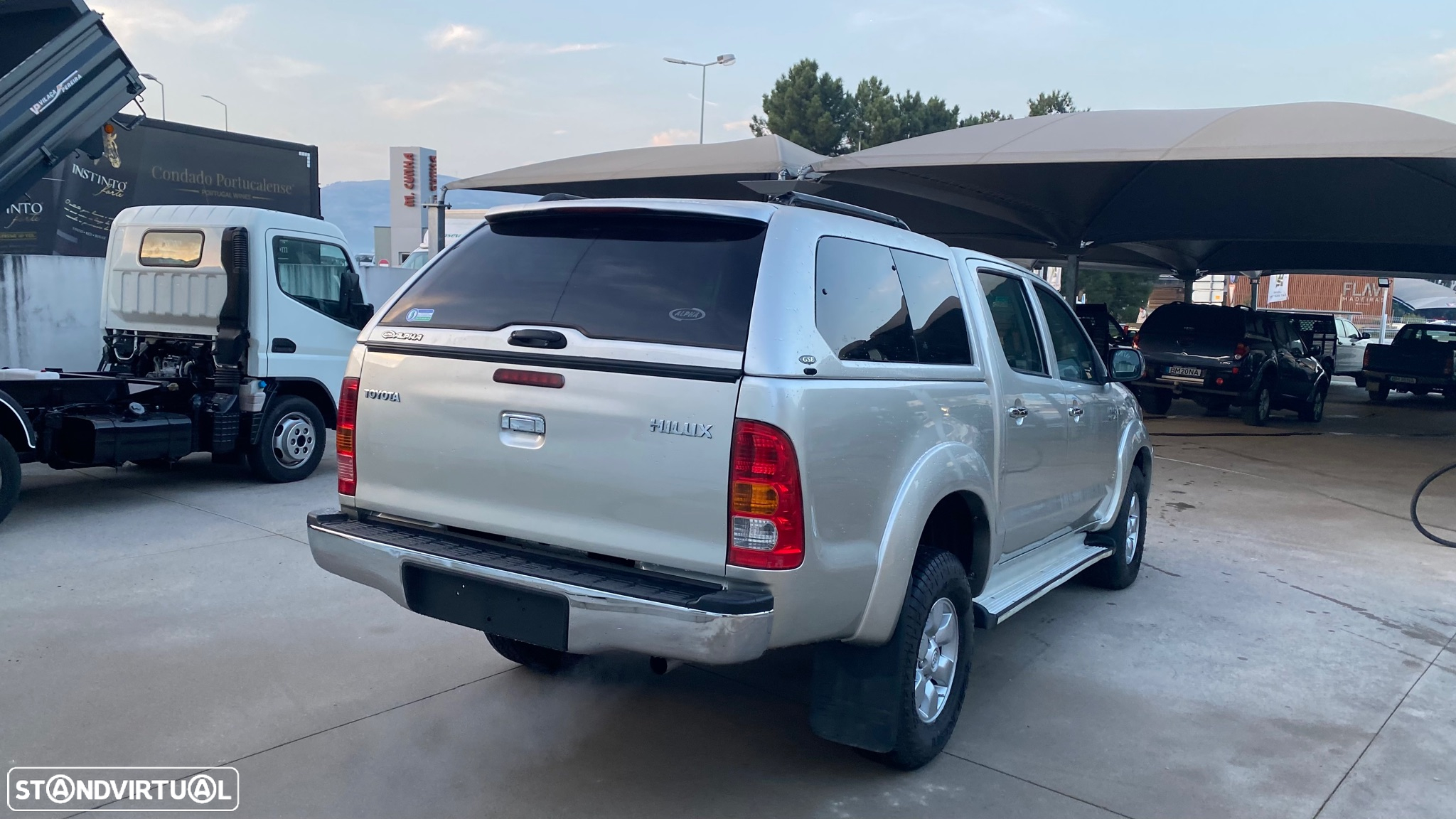 Toyota Hilux 3.0 D-4D 4WD CD Tracker CA - 6
