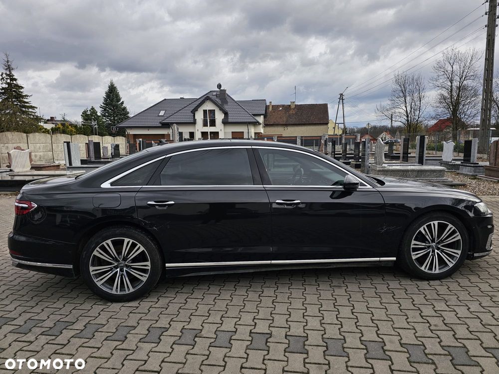 Audi A8 - 11