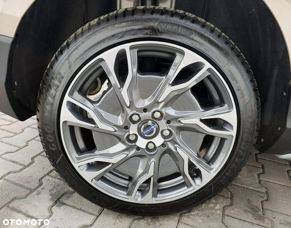 Volvo V40 Cross Country D3 Geartronic Summum - 12