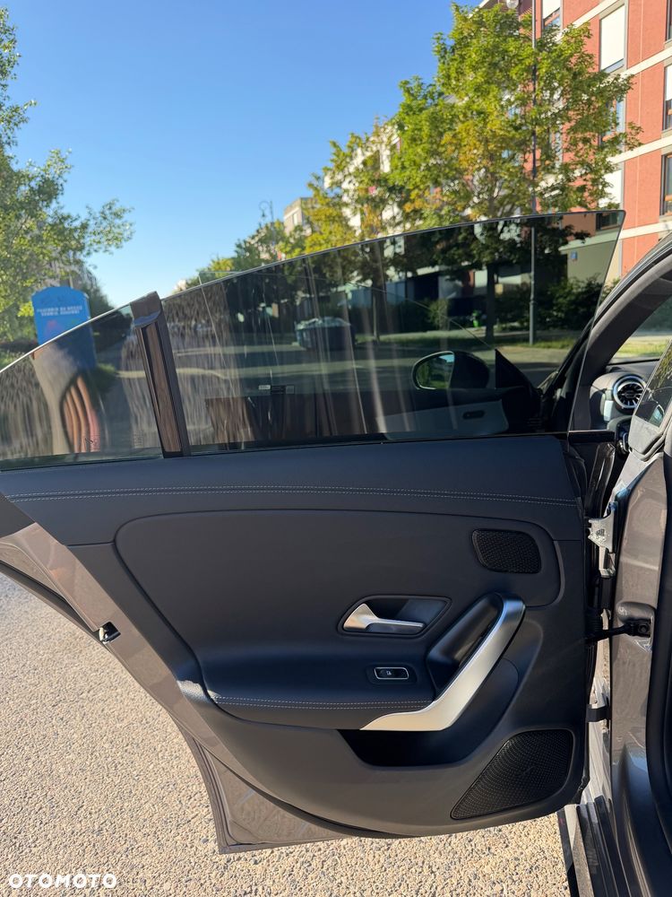 Mercedes-Benz CLA 220 d 4-Matic AMG Line 8G-DCT - 9