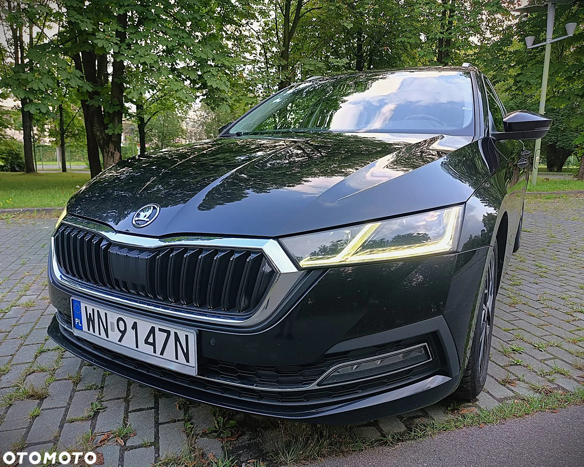 Skoda Octavia 2.0 TDI Style DSG - 3