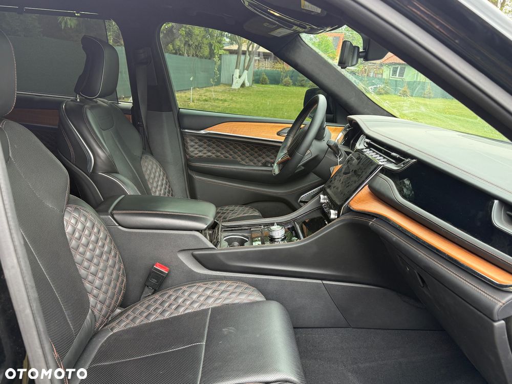 Jeep Grand Cherokee 5.7 V8 Summit - 2