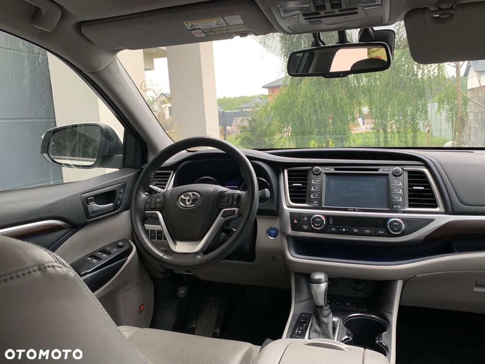 Toyota Highlander 3.3 V6 Base Hybrid - 12