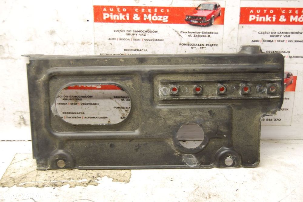 PODSTAWA AKUMULATORA 4B1805213 AUDI A6 C5 2.8 V6 - 2