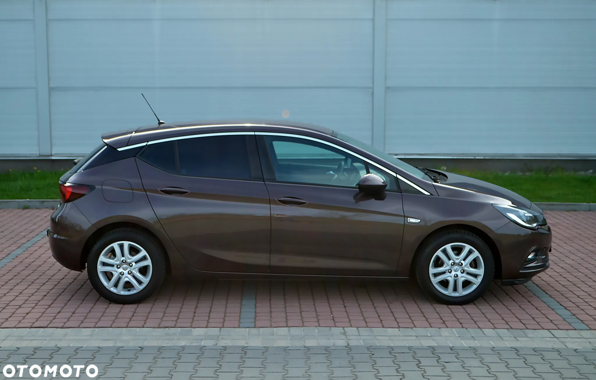 Opel Astra V 1.4 T Dynamic - 25