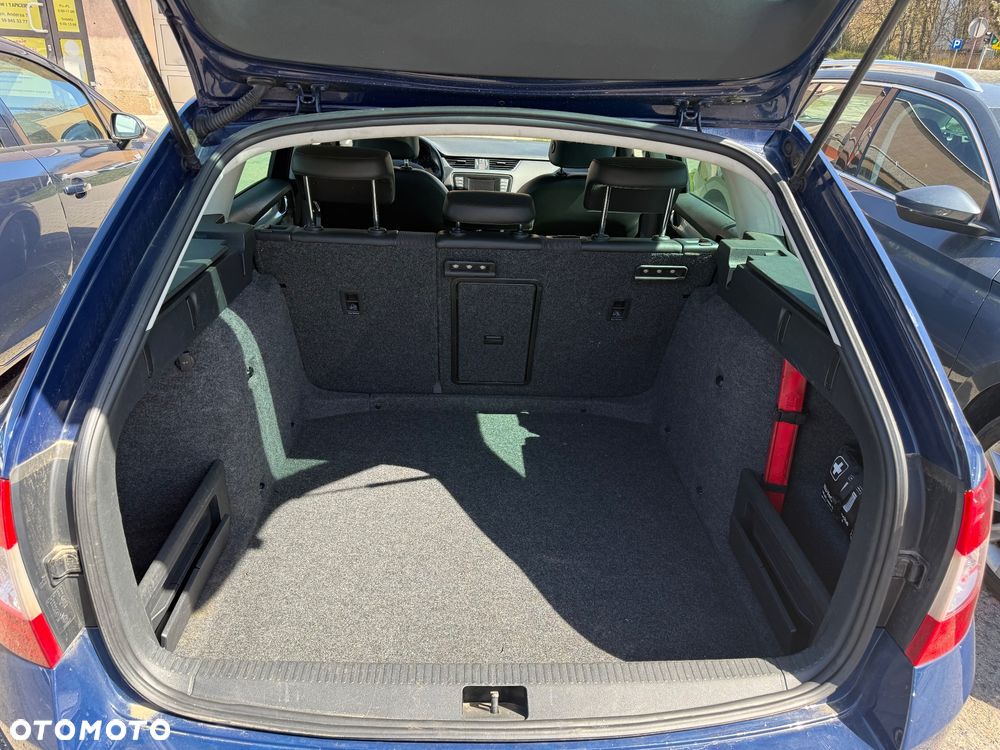 Skoda Octavia 1.8 TSI (Green tec) DSG Ambition - 11