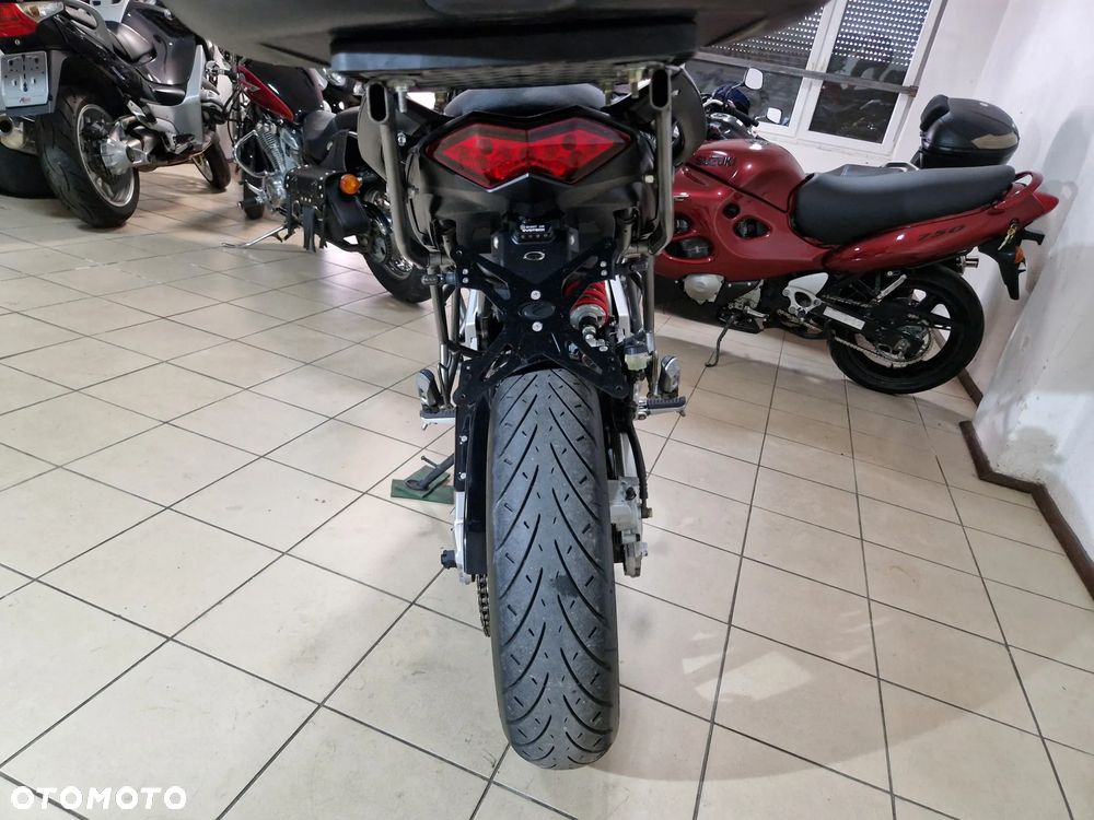 Kawasaki Versys 650 - 13