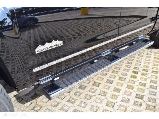 Chevrolet Silverado - 23