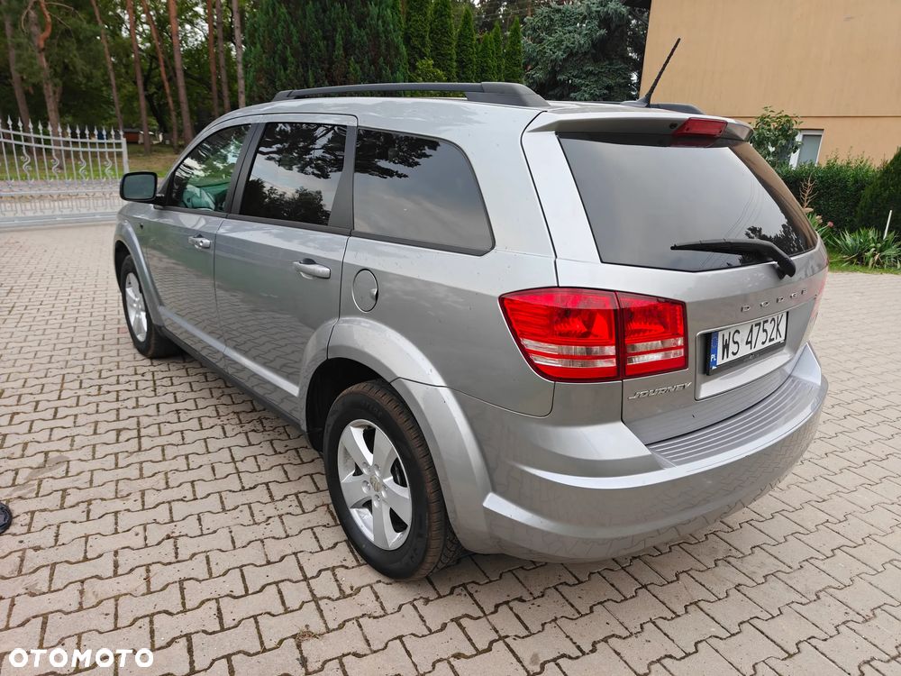 Dodge Journey - 4