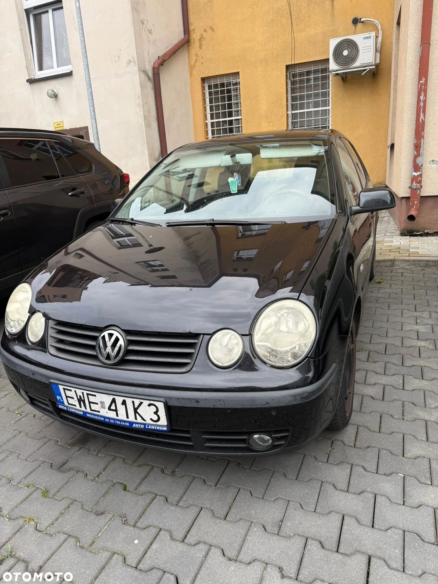 Volkswagen Polo 1.4 16V Comfortline - 1
