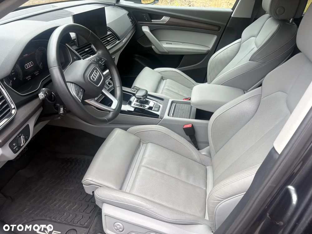 Audi Q5 55 TFSIe quattro S tronic S line business - 16