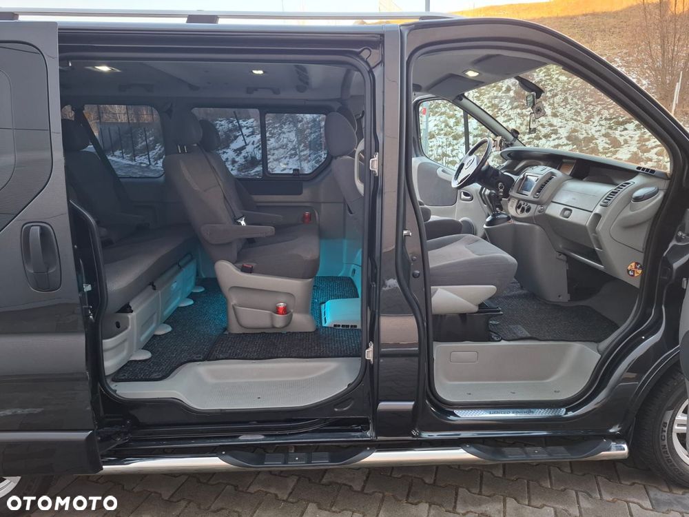 Opel Vivaro L1H1 Easytronic Tour Cosmo - 29