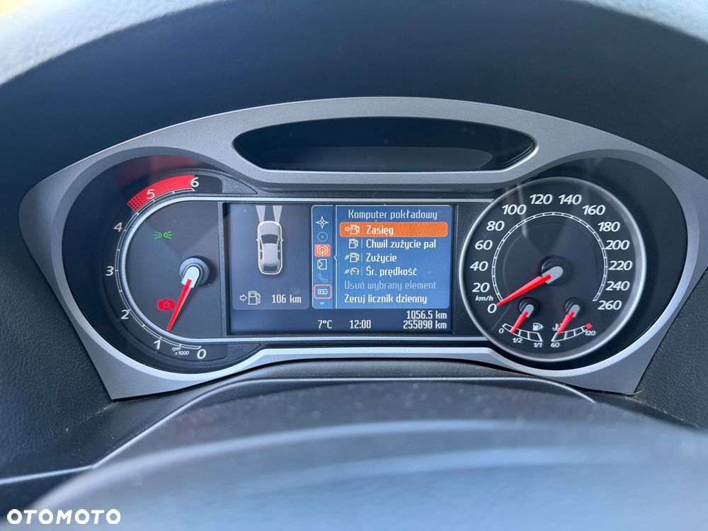 Ford S-Max 2.0 TDCi Titanium - 13