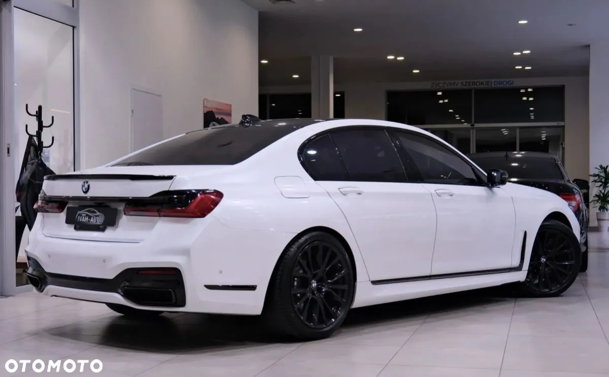 BMW Seria 7 750Li xDrive sport - 9