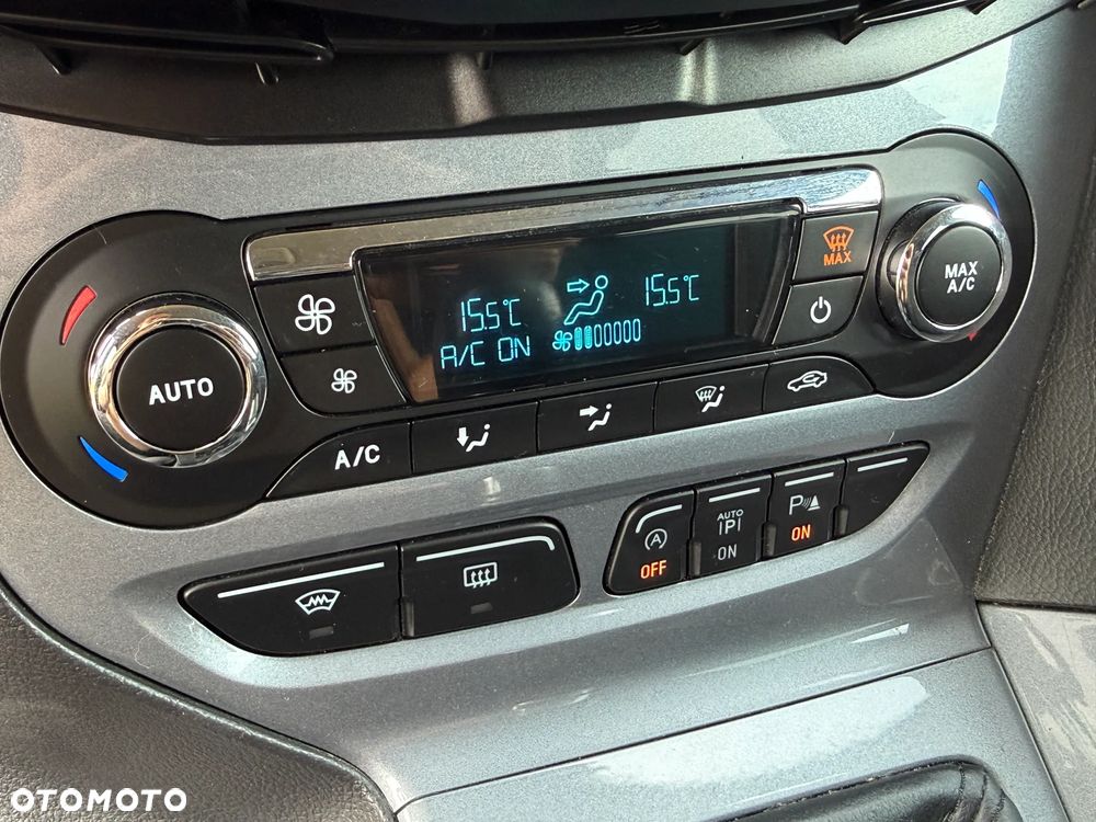 Ford Focus - 12