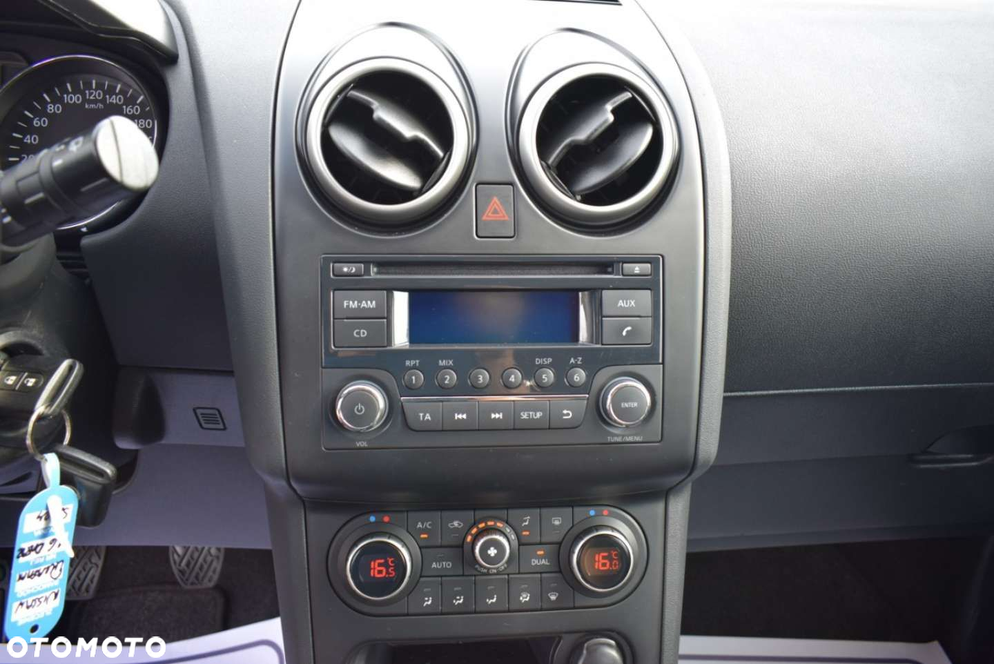 Nissan Qashqai - 29