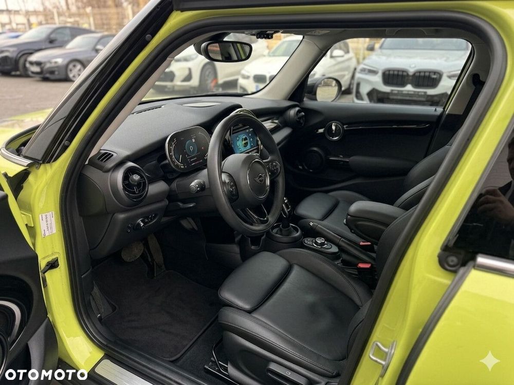 MINI Cooper Classic Trim - 6