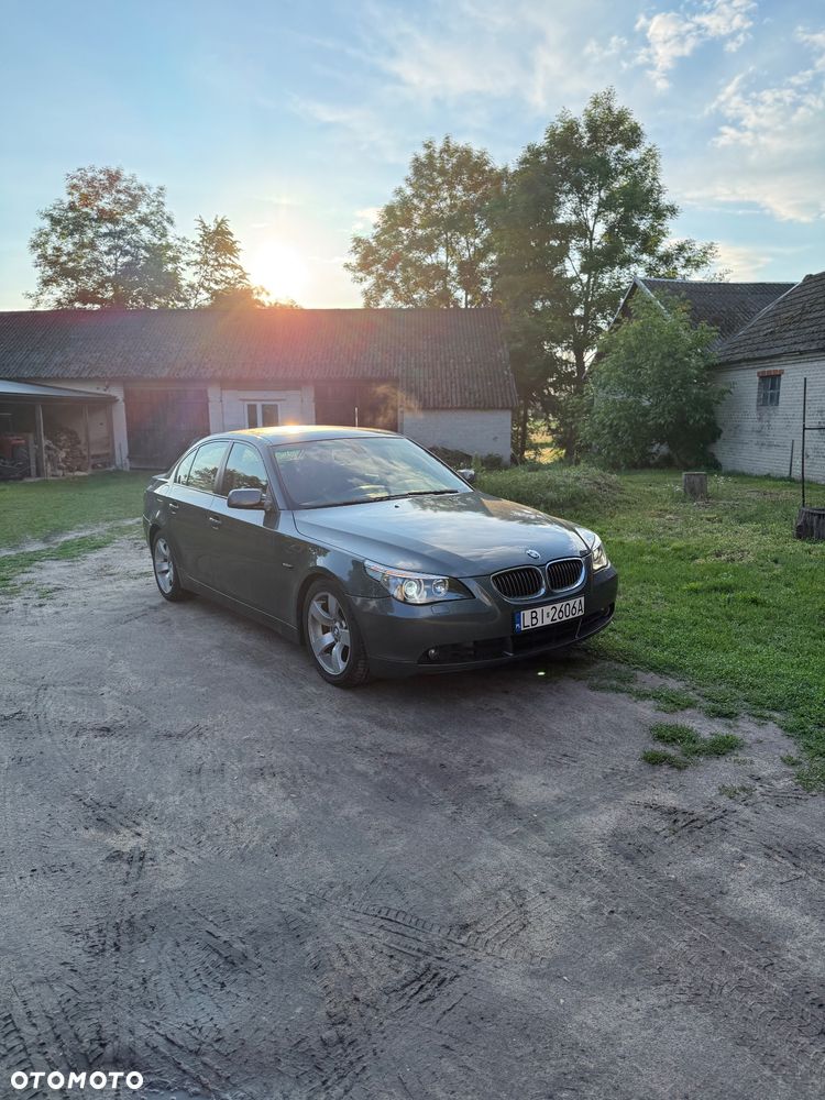 BMW Seria 5 545i - 2