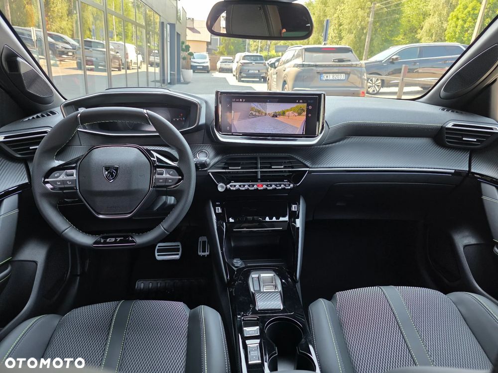 Peugeot 208 1.2 mHEV GT - 17