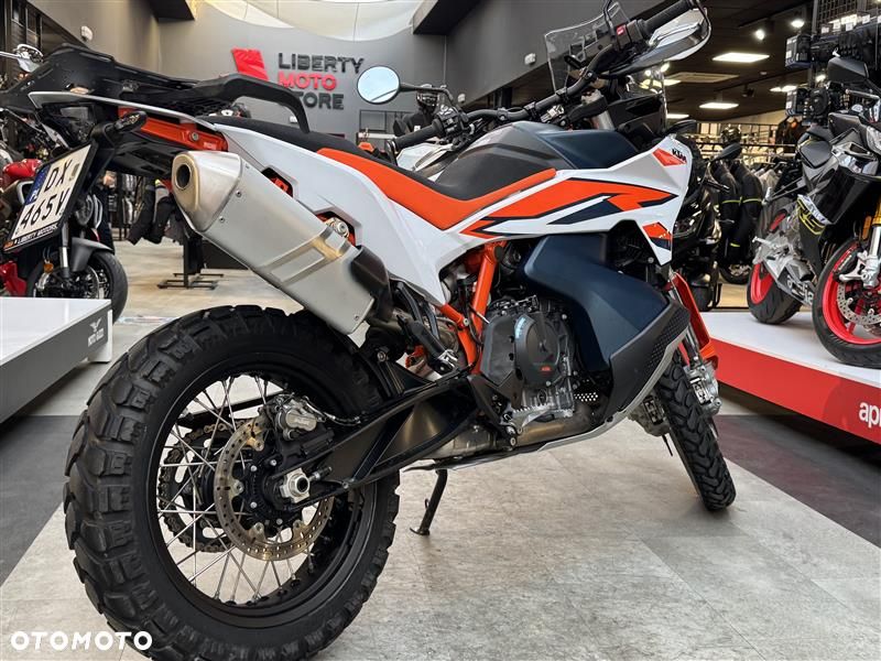 KTM Adventure - 7