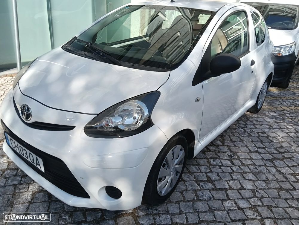 Toyota Aygo 1.0 Plus - 11
