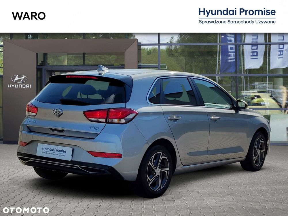 Hyundai i30 1.5 DPI Smart - 6