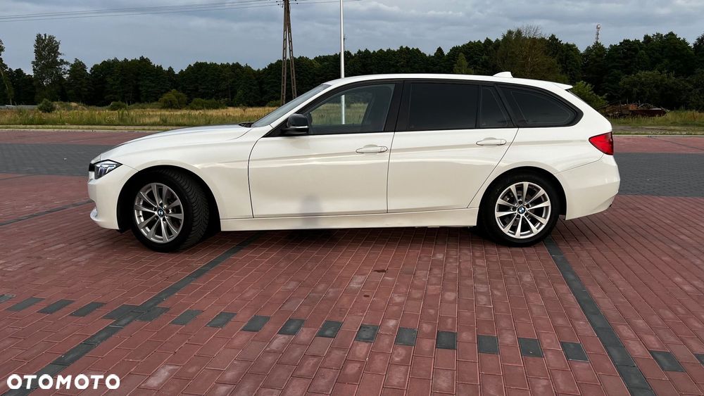 BMW Seria 3 325d - 35