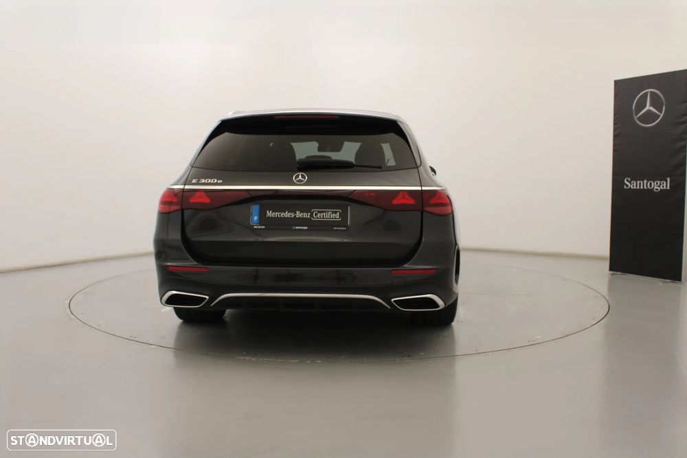 Mercedes-Benz E 300 Standard - 8