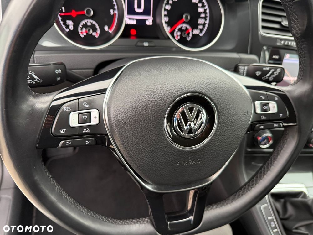 Volkswagen Golf 1.6 TDI BlueMotion Technology Trendline - 27