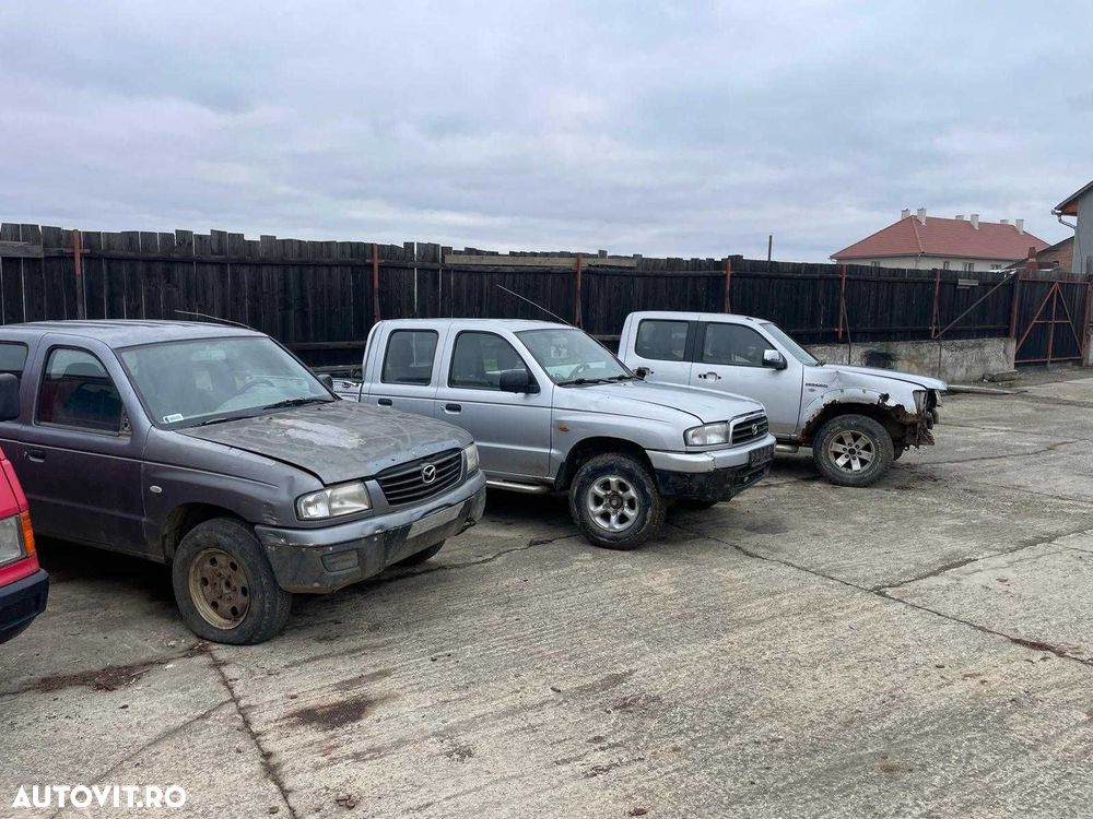 Dezmembrez Mazda B2500 2.5 Diesel 1998-2006 - 1