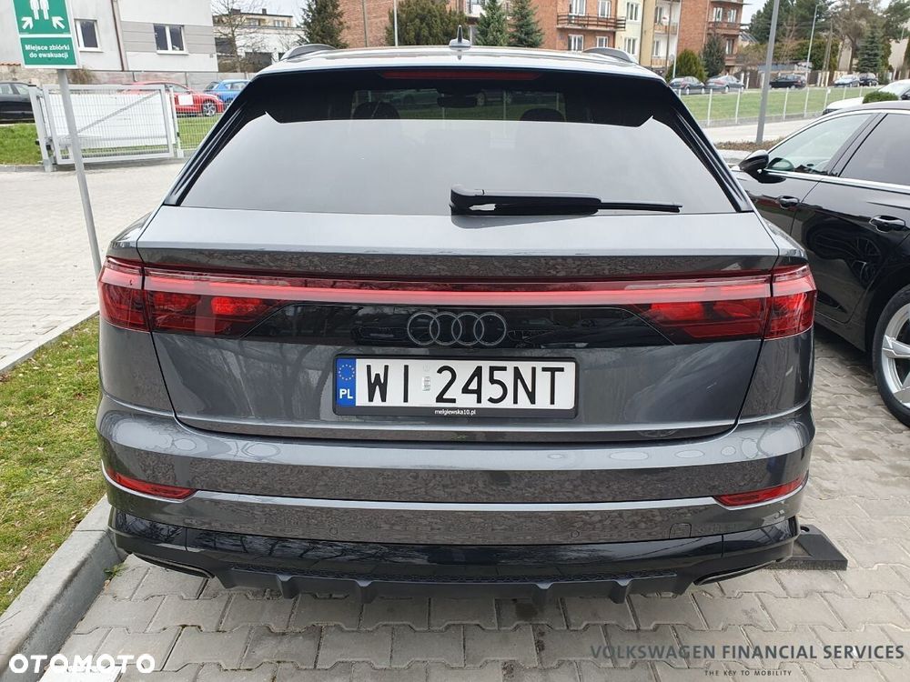 Audi Q8 - 7