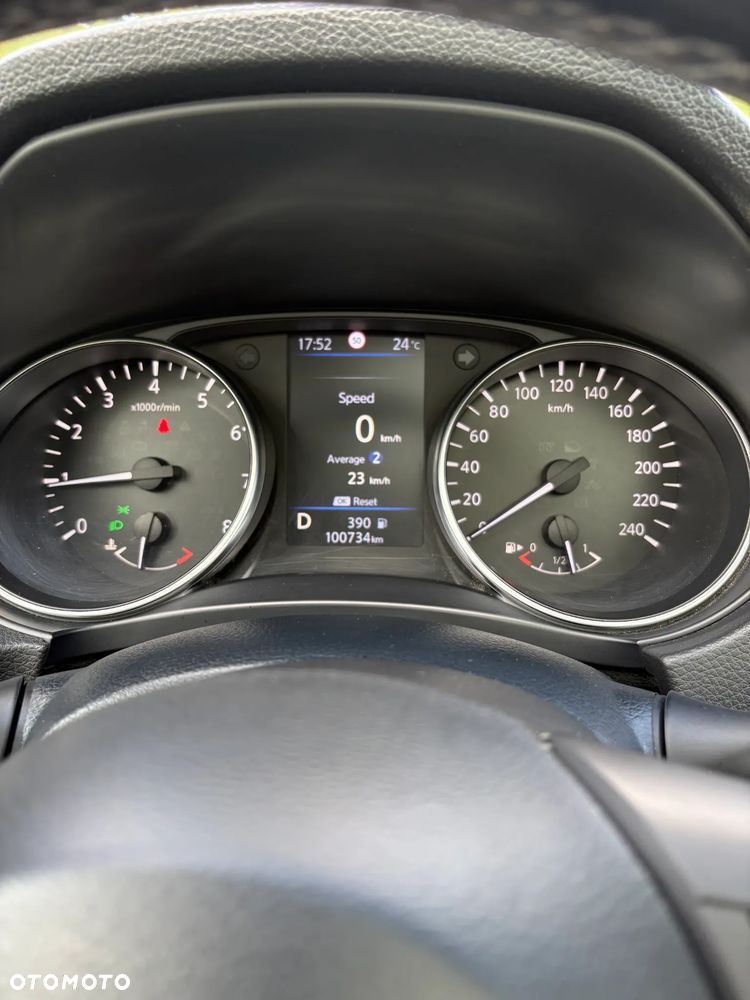 Nissan Qashqai 1.3 DIG-T N-Connecta DCT - 12