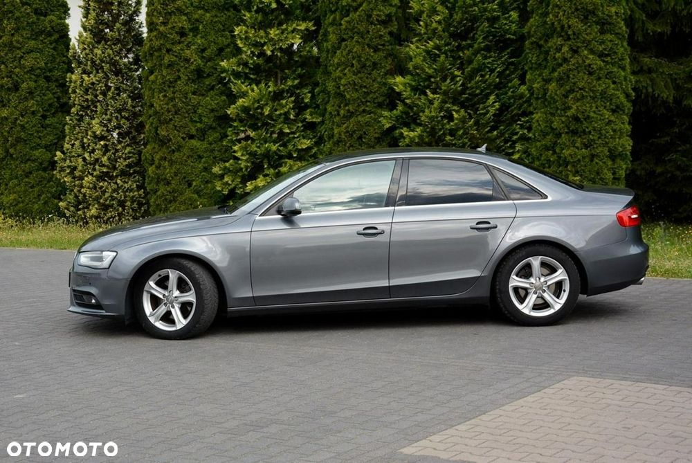 Audi A4 Limousine 2.0 TDI DPF Ambiente - 4