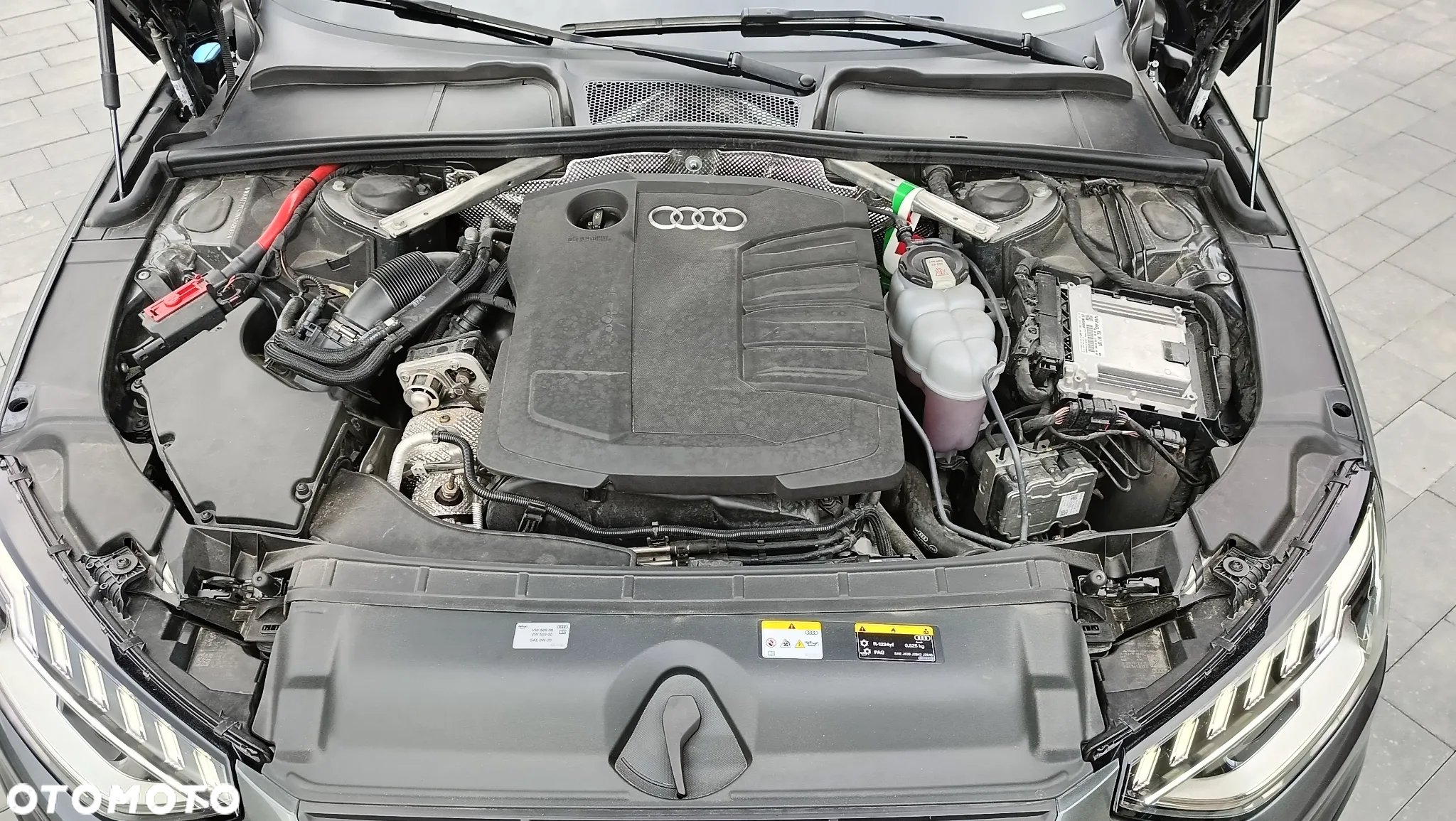 Audi A4 Avant 30 TDI S tronic S line - 19