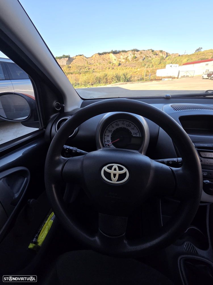 Toyota Aygo 1.0 Orange Edition - 13