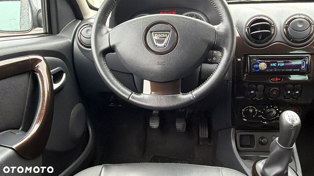 Dacia Duster 1.6 16V 105 4x2 Laureate - 24