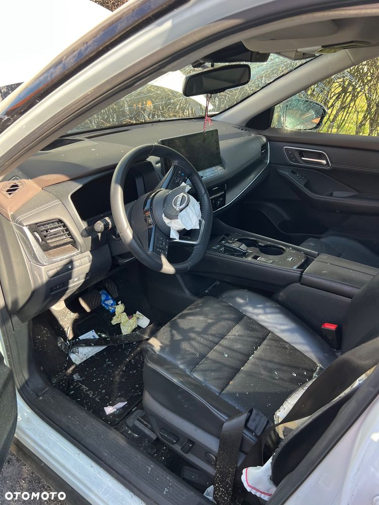Nissan X-Trail 1.5 VC-T N-Connecta - 5