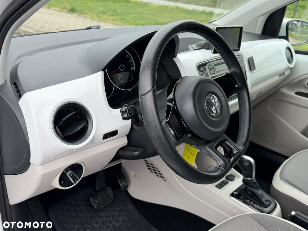 Volkswagen up! e-up - 19