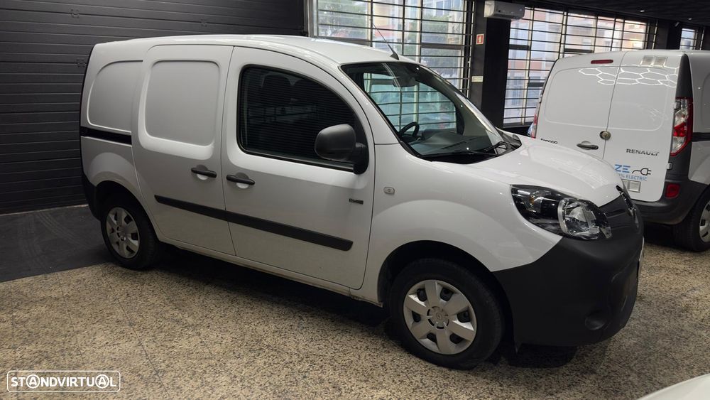 Renault kangoo  ZE - 6