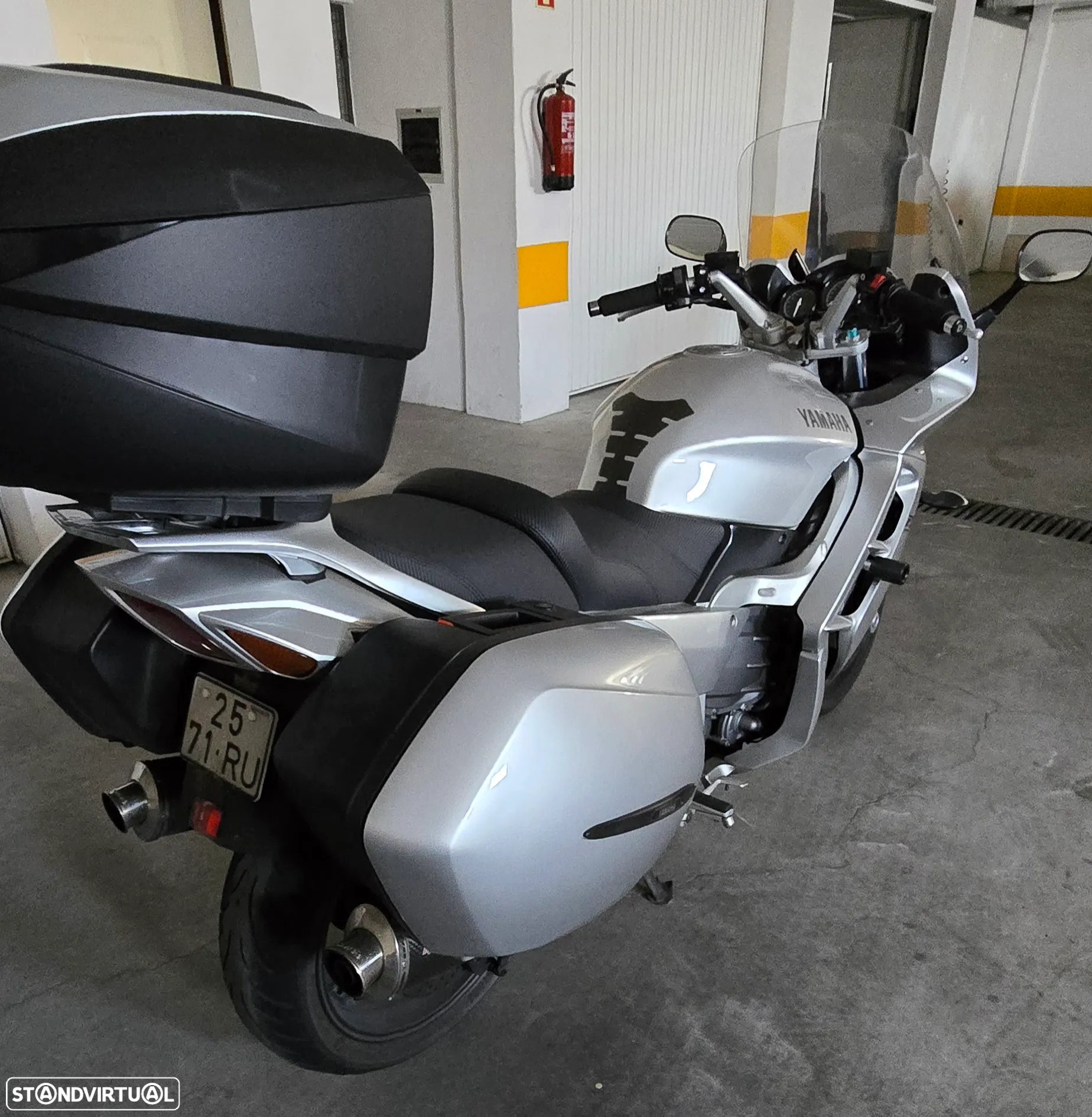 Yamaha FJR 2001 - 3
