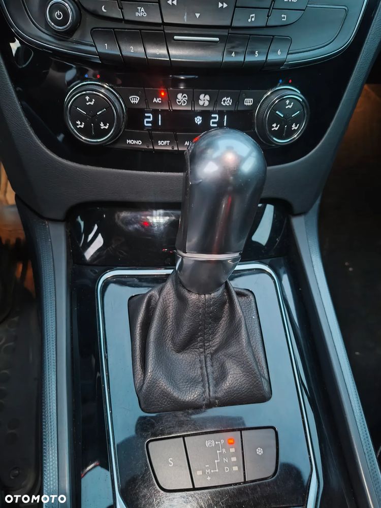 Peugeot 508 BlueHDi FAP 180 Automatik Stop&Start Allure - 19