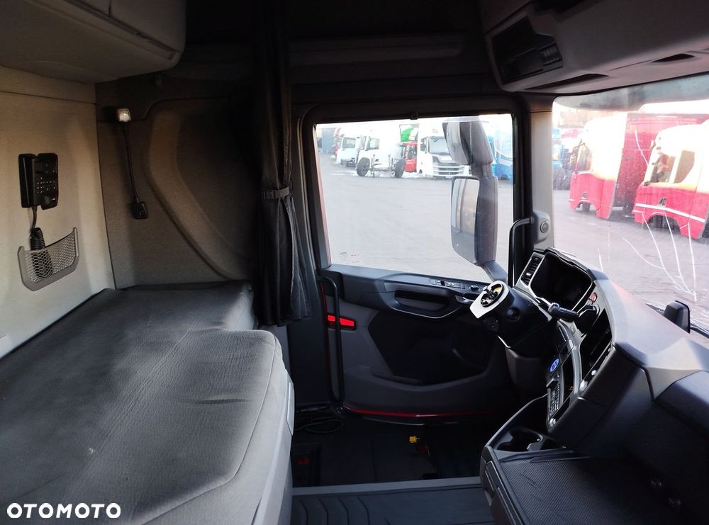 KABINA SCANIA R NTG - 9