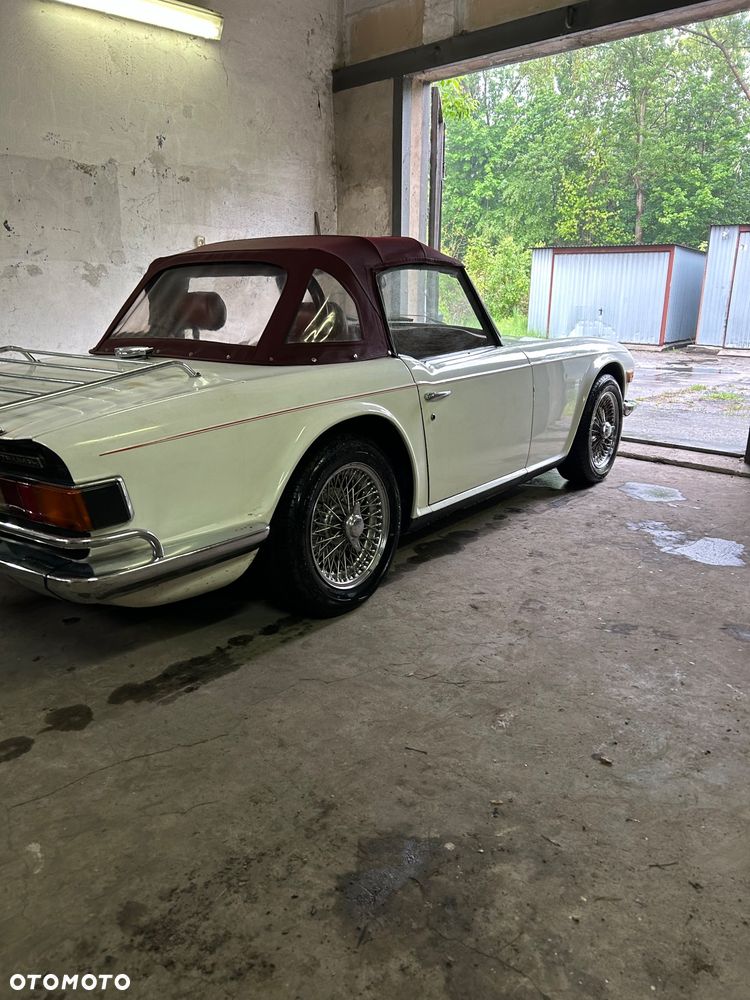 Triumph TR6 - 2