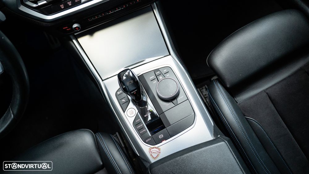 BMW 320 d Touring Pack M Auto - 28