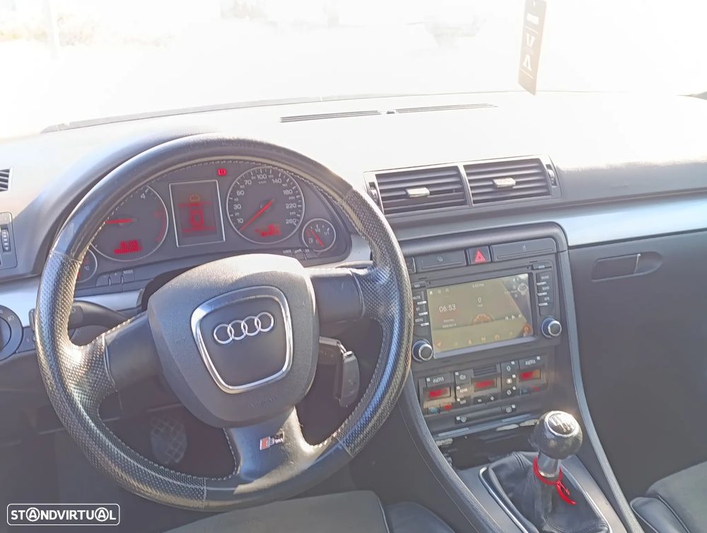 Audi A4 1.9 TDI m6 S-Line - 24