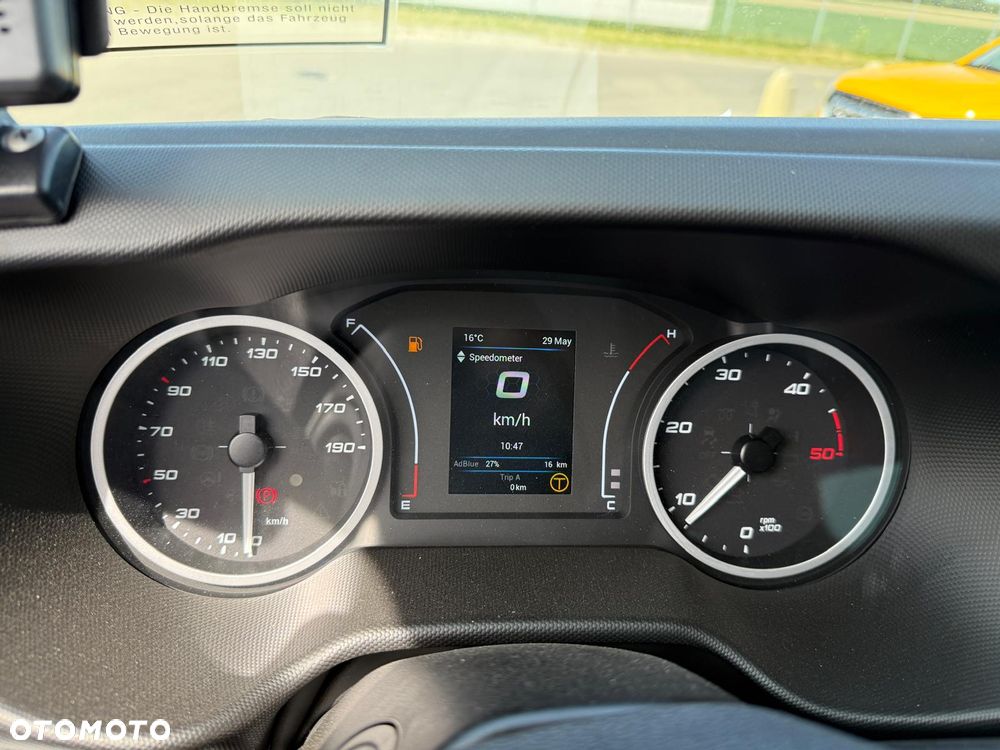 Iveco 70C18 - 12