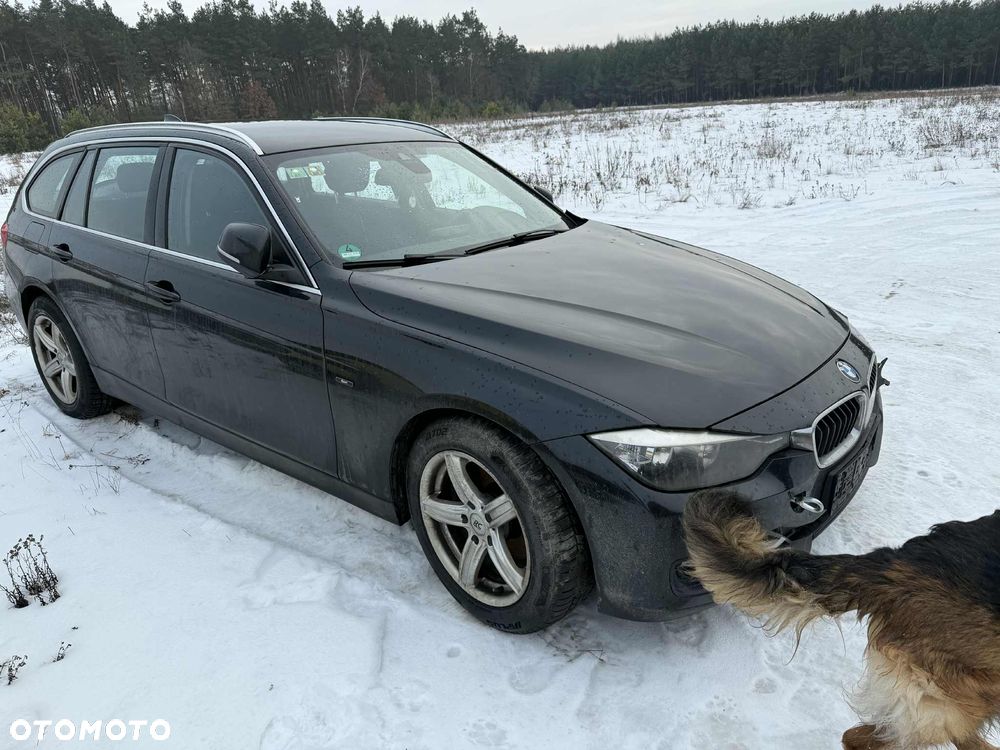 BMW Seria 3 320d - 5