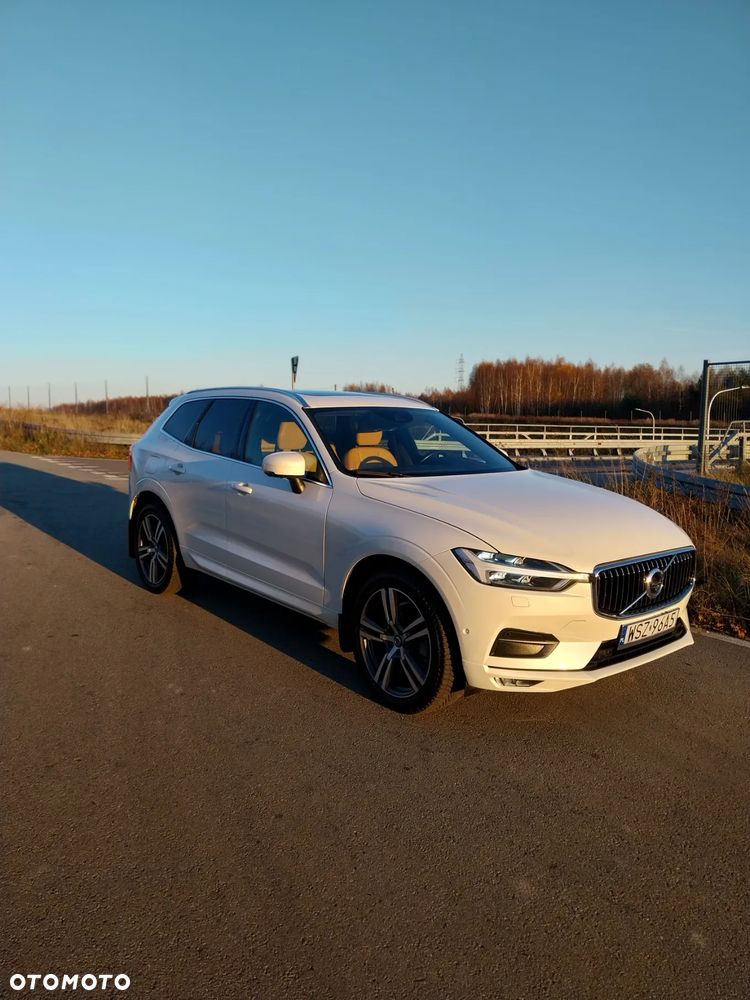 Volvo XC 60 T6 AWD Geartronic Momentum - 2