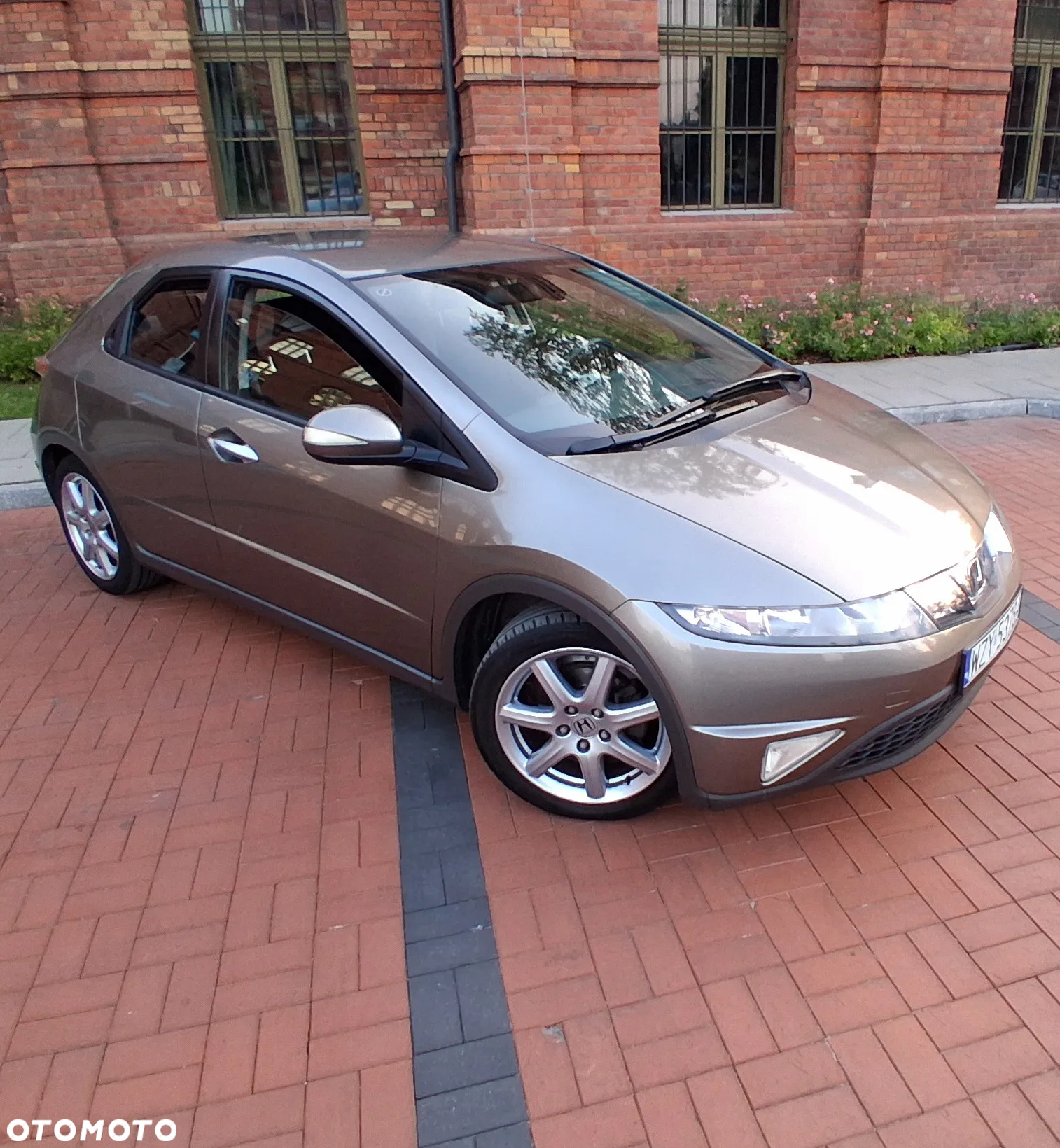 Honda Civic 1.8 Comfort - 2