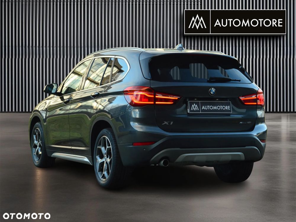 BMW X1 sDrive18i xLine - 8